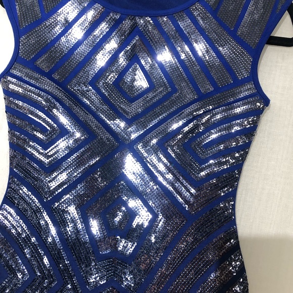 Stretch sequin blue bcbg dress - Picture 2 of 6